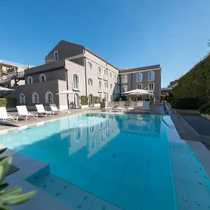 hotellátogatás